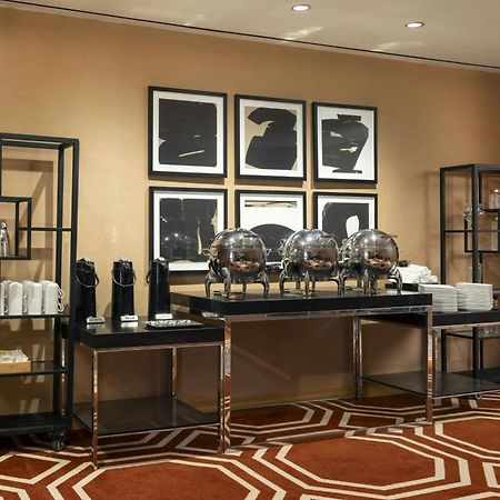 Residence Inn By Marriott Chicago Downtown Magnificent Mile Ngoại thất bức ảnh