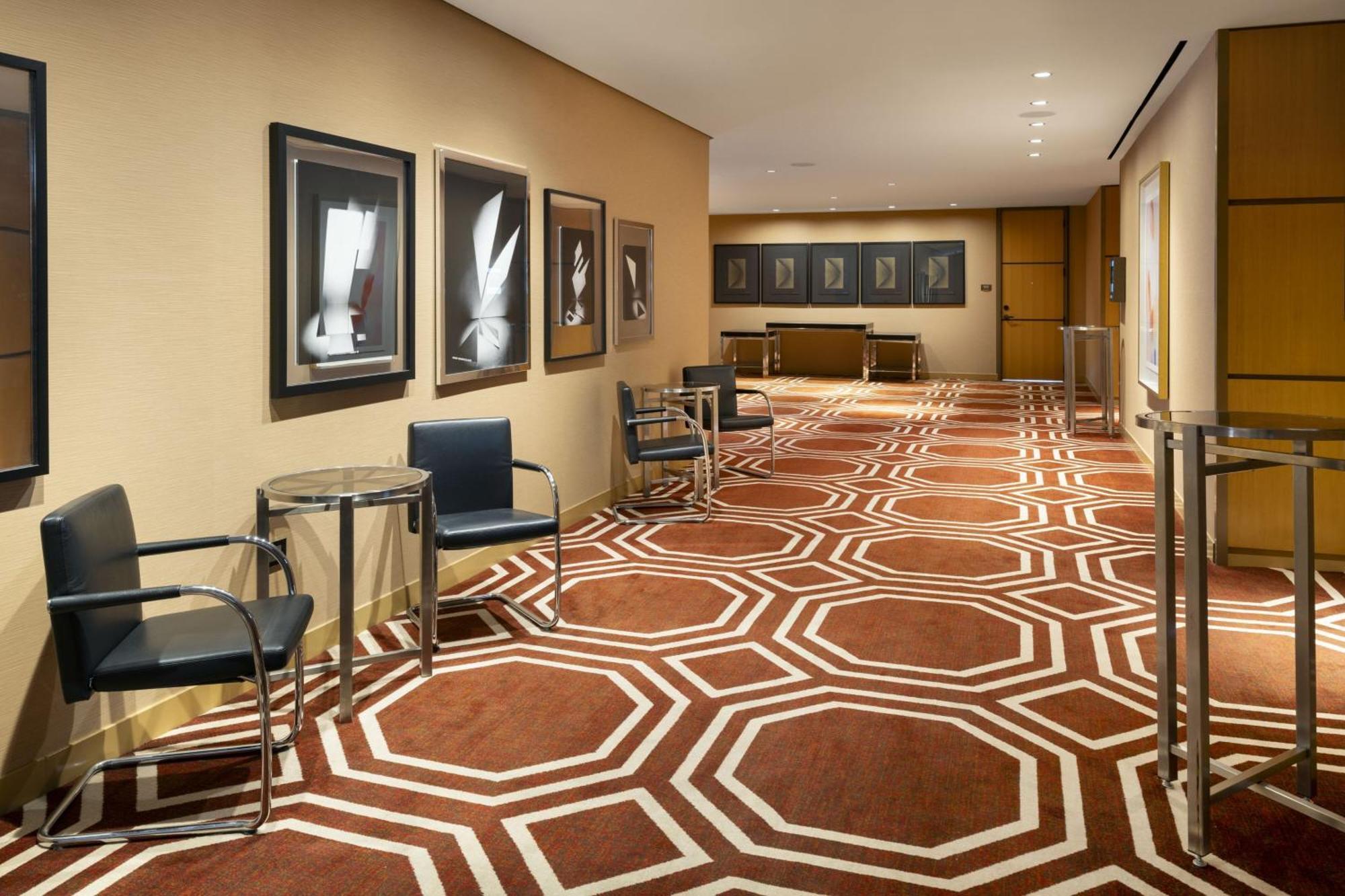 Residence Inn By Marriott Chicago Downtown Magnificent Mile Ngoại thất bức ảnh