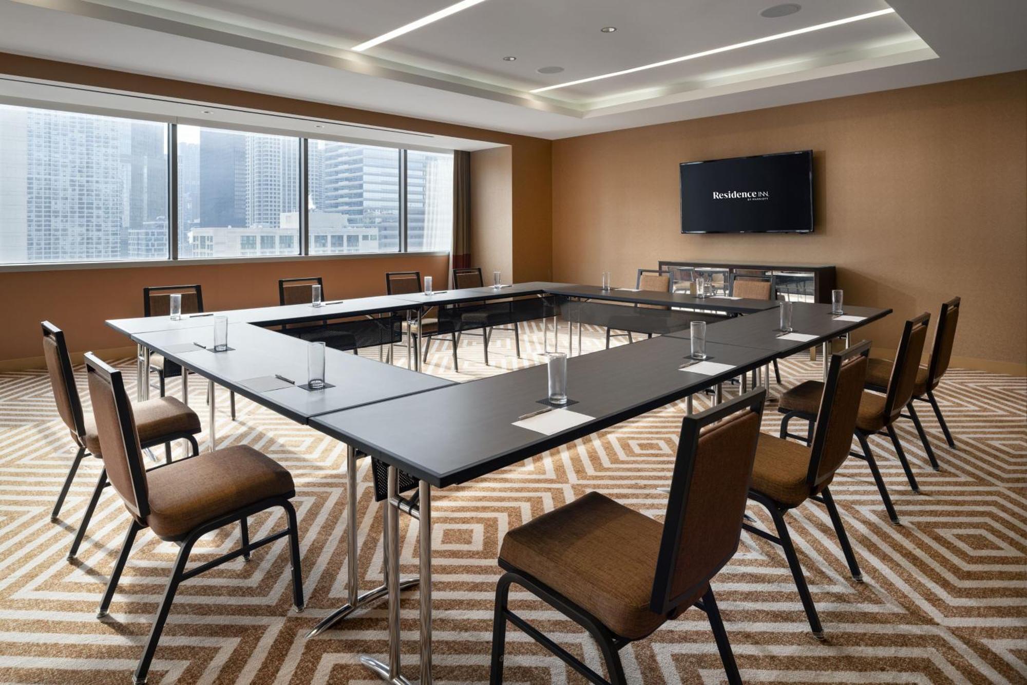 Residence Inn By Marriott Chicago Downtown Magnificent Mile Ngoại thất bức ảnh