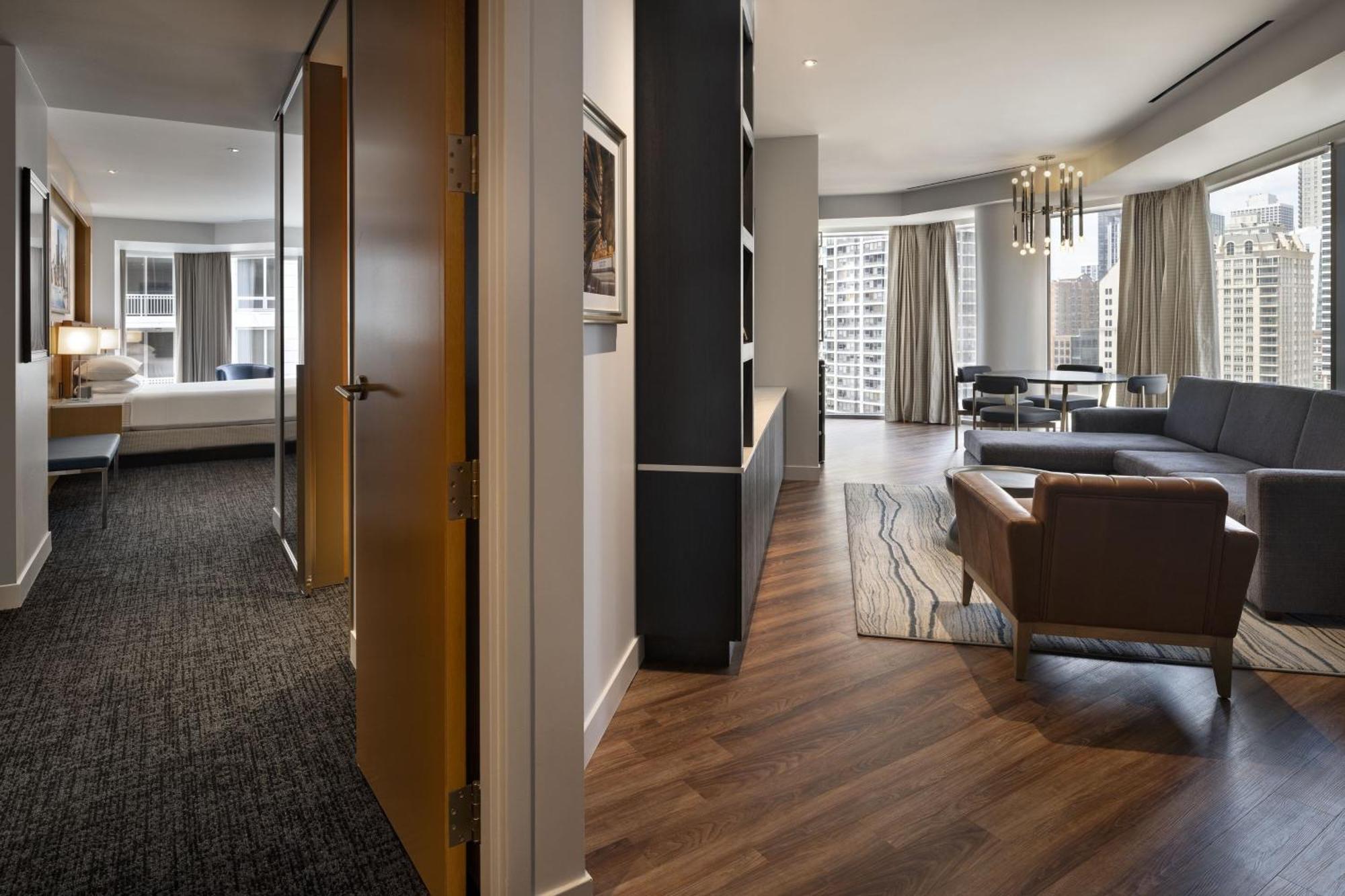 Residence Inn By Marriott Chicago Downtown Magnificent Mile Ngoại thất bức ảnh